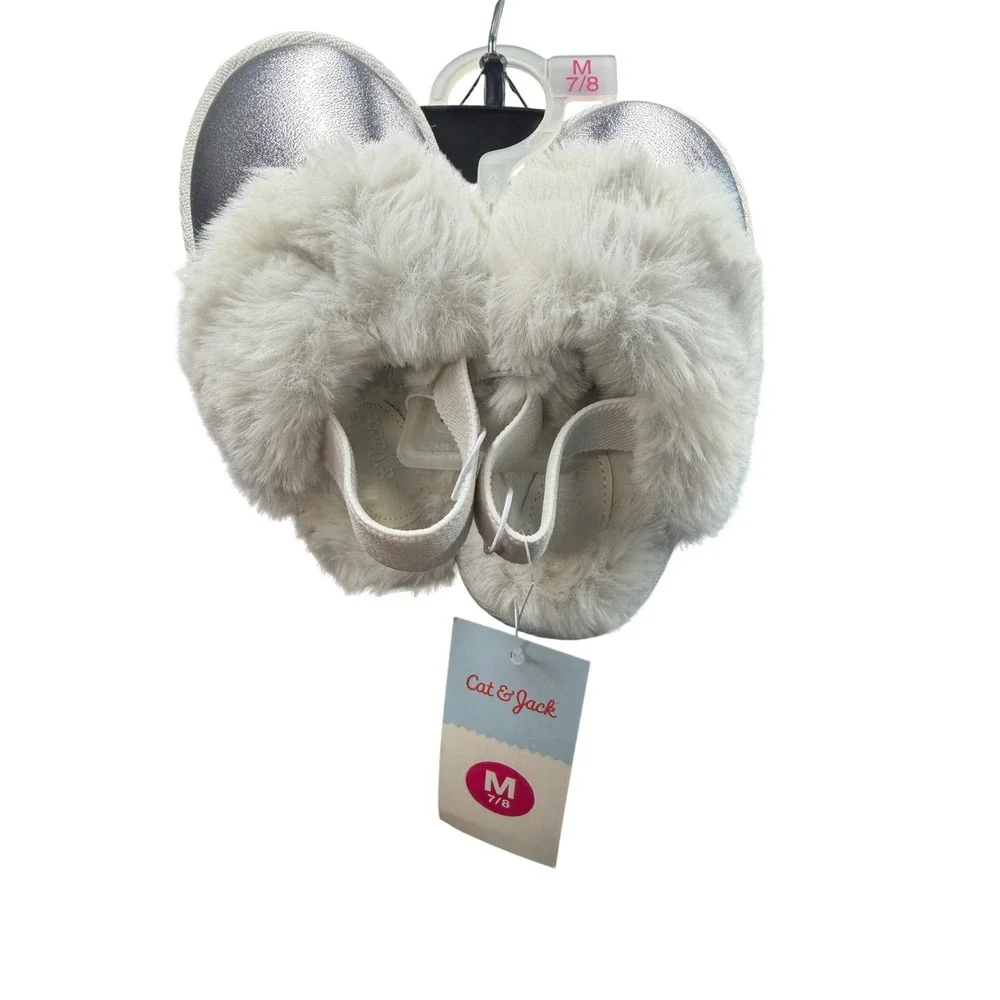 Cat & Jack Slippers Girls‎ Medium 7/8 Silver Metallic Faux Fur Elastic Strap NEW